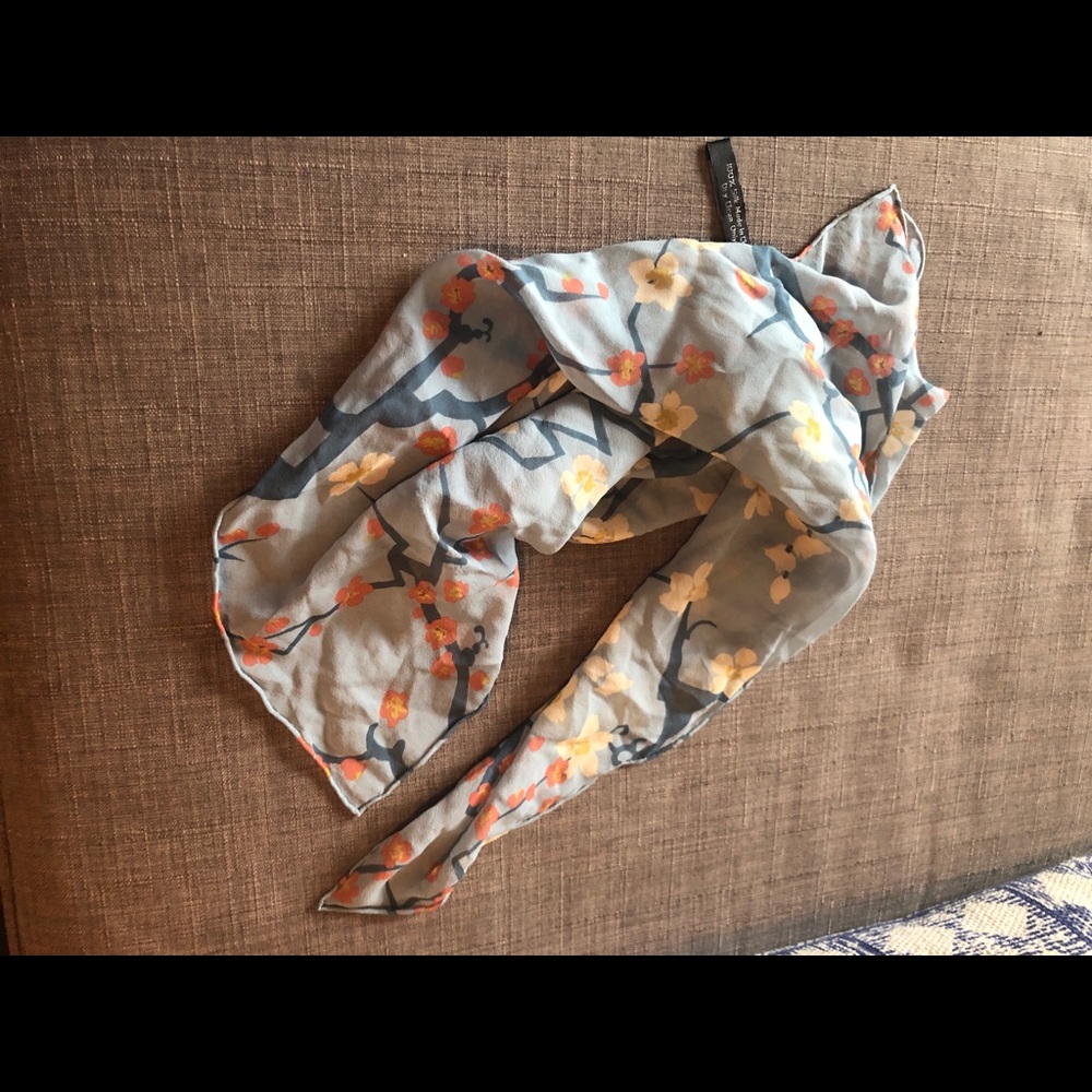 100% silk scarf